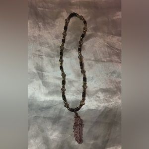 Wire crystal pendant necklace